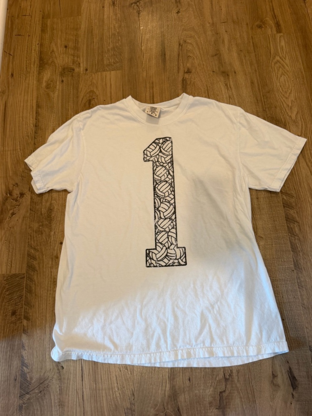 White Graphic Number '1' Volleyball Crew Neck T-Shirt